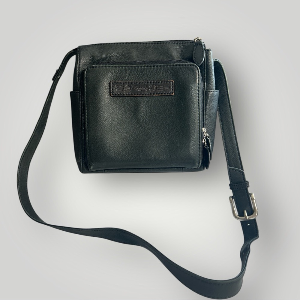 Fossil VTG Black Leather Women Crossbody Bag